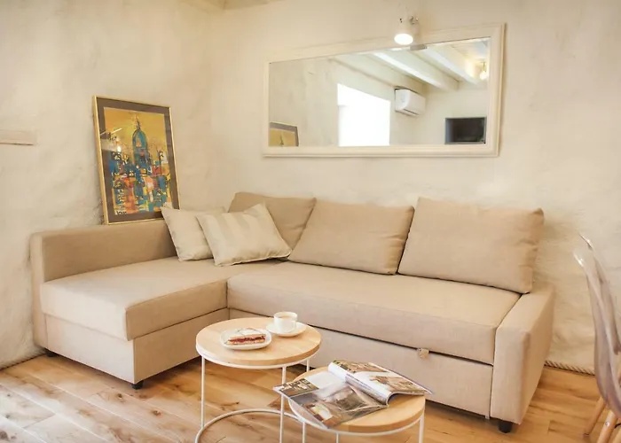 Brunela-free Parking Appartement Šibenik